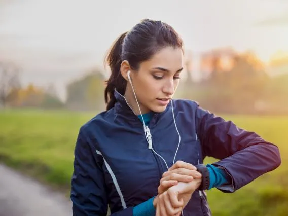 iStock Smartwatch Woman